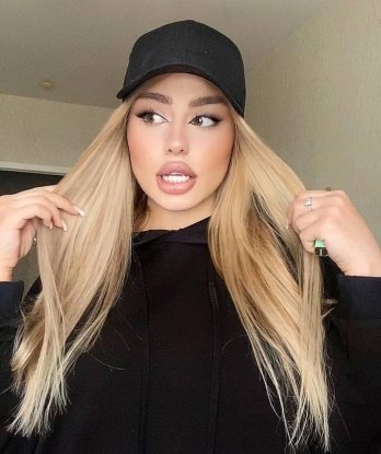 Оксана, 20 лет, 1 размер груди